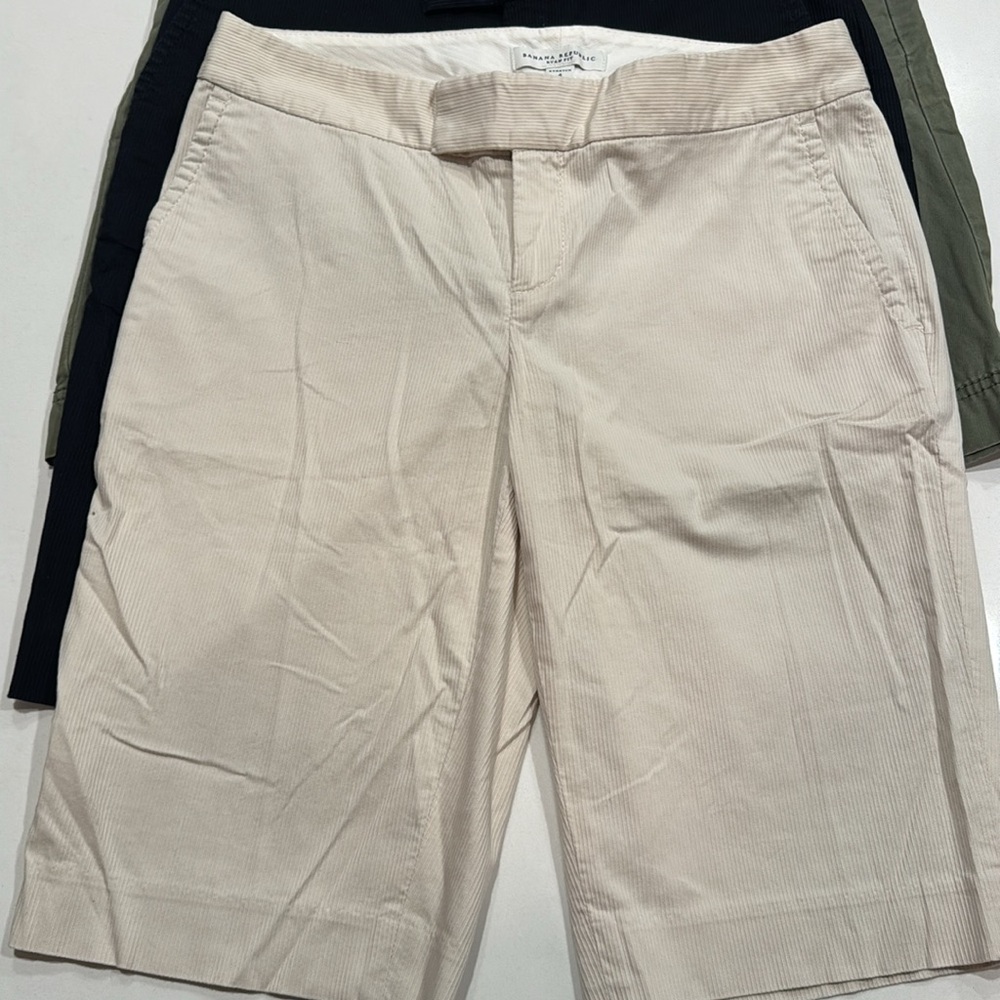 4 pairs Bermuda shorts, women’s size 4 - Picture 4 of 9